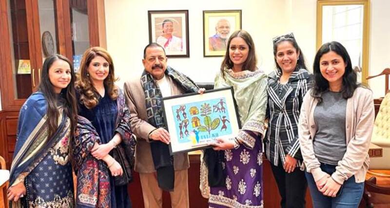 A delegation of Federation of Indian Chambers of Commerce and Industry - Ladies Organisation (FICCI-FLO) calling on Union Minister Dr. Jitendra Singh in New Delhi on February 3, 2025. Photo: PIB